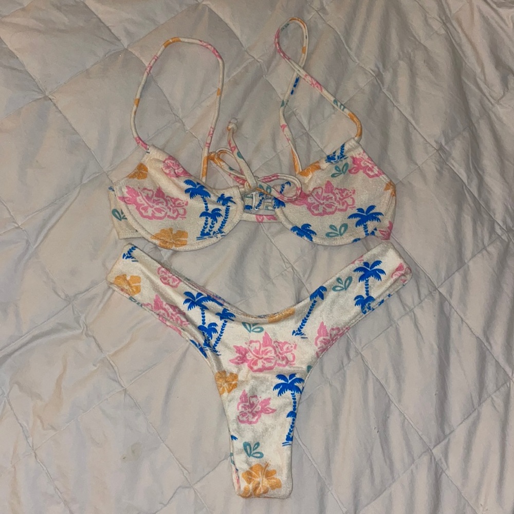 Aurelle bikini set